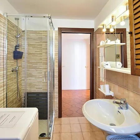 Casa Meno Daire Riva (Sondrio)